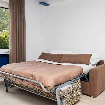 Blue - Brand New On The Main Road Apartamento *